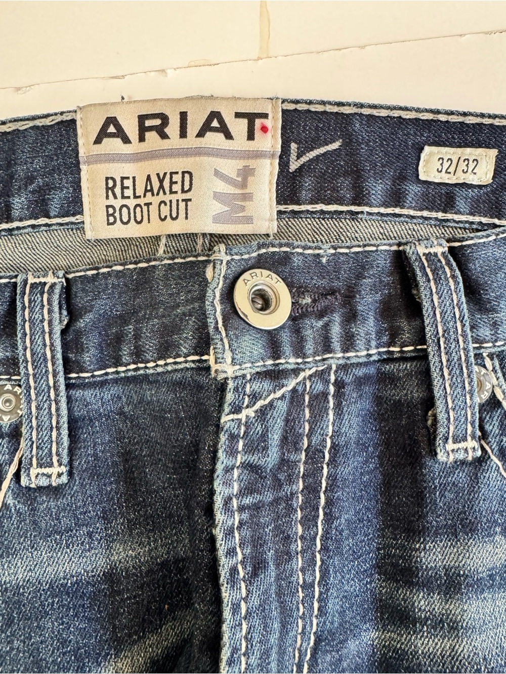 NWT! Ariat M4 Jeans Men’s 32x32 Relaxed Bootcut Western Work Denim - Picture 2 of 5